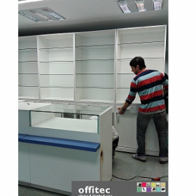 MOBILIARIO FARMACIA